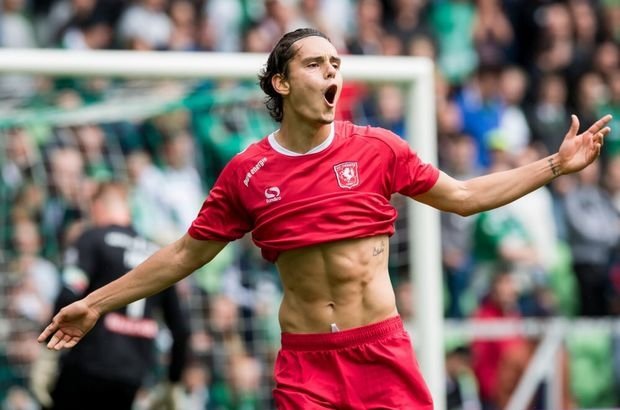 Enes Ünal, dünya devlerini peşine taktı!