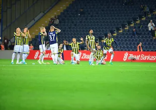Fenerbahçe'de şok karar! Yollar ayrılıyor...