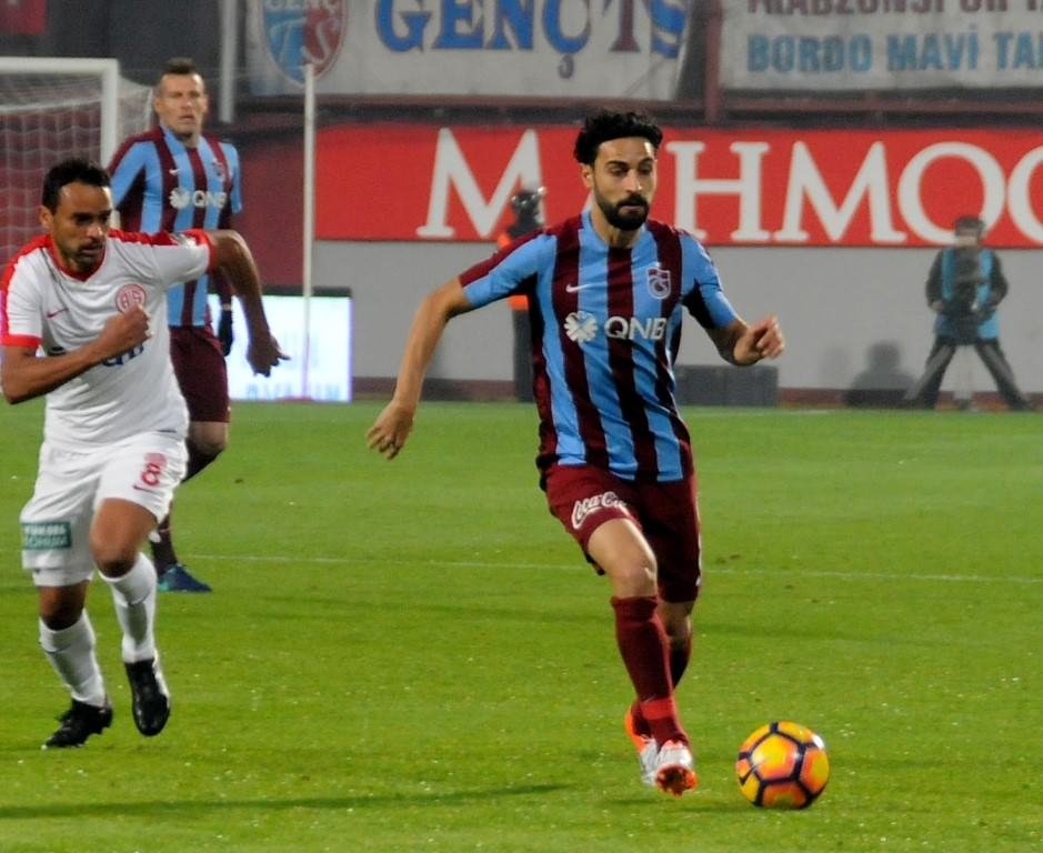 Trabzonspor-Antalyaspor karşılaşmasından kareler