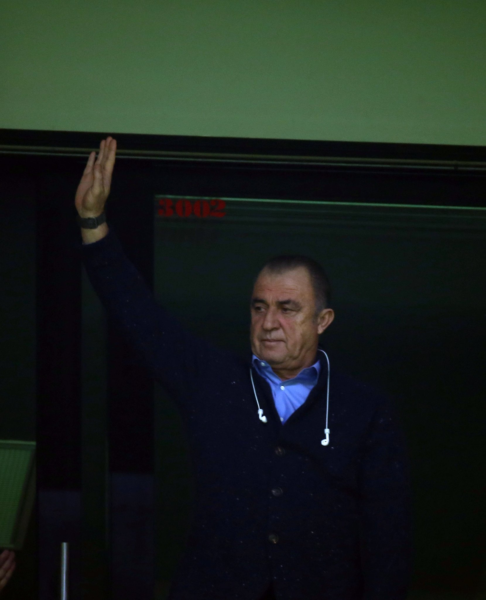 Fatih Terim maçı tribünden izledi