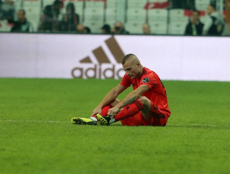 Gökhan Töre, Galatasaray’a mesaj yolladı