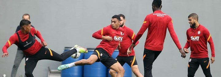 Galatasaray Konyaspor Canli Galatasaray Maci Ne Zaman Galatasaray Konyaspor Maci Hangi Kanalda Canli Yayinlanacak Saat Kacta 11 Ler Belli Oldu Fotomac
