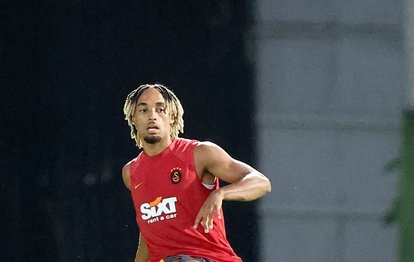 Galatasaray’a Sacha Boey müjdesi!
