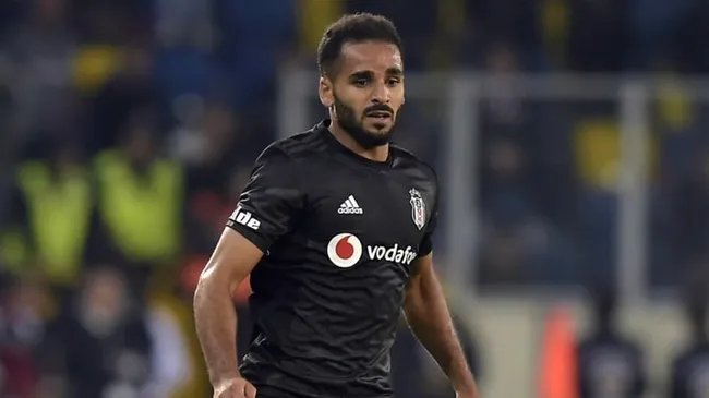 Son dakika spor haberi: Beşiktaş'ta kadro dışı bırakılan Douglas Yeni Malatyaspor'un yolunu tuttu! - 1
