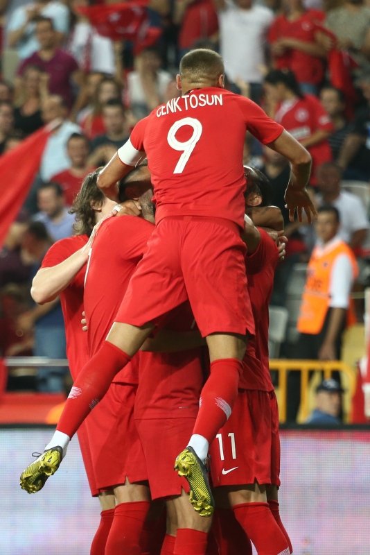 Antalya’da milli şölen!