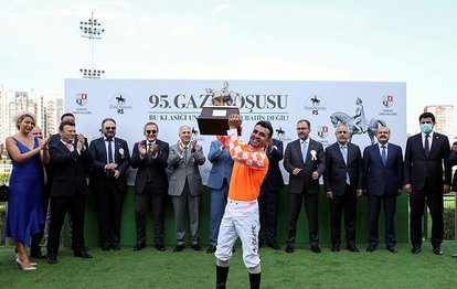 Son dakika spor haberleri: Gazi Koşusu şampiyonu Ahmet Çelik: Artık kelimelerle tarif edilemiyor