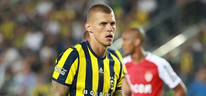 Skrtel, Kjaer’den şikayetçi