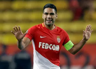 Galatasaray'a Falcao'da rakip çıktı!