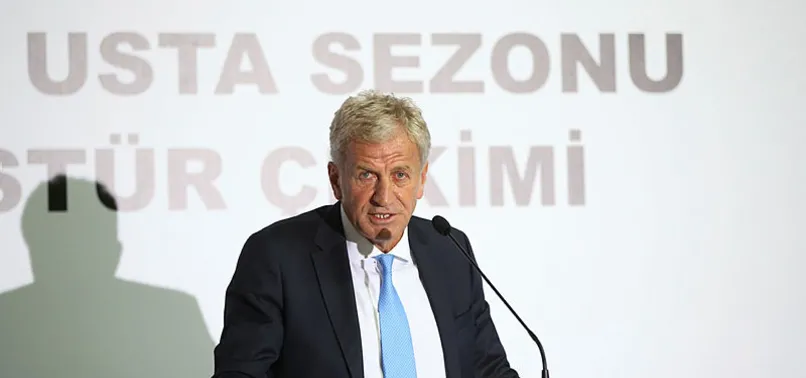 Ceferin'den Servet Yardımcı'ya özel davet