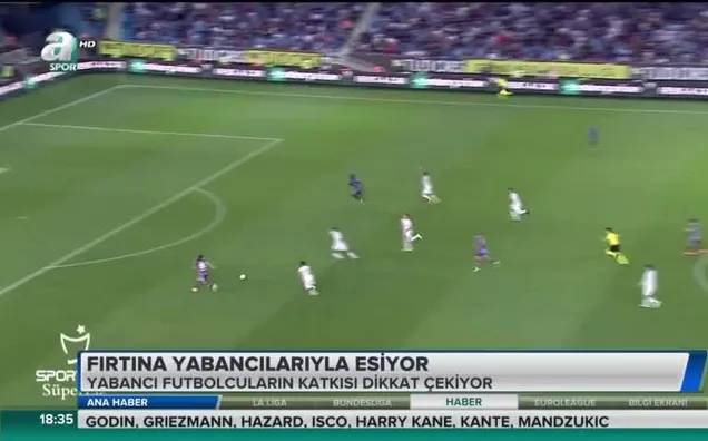 Fırtına yabancılarla esiyor