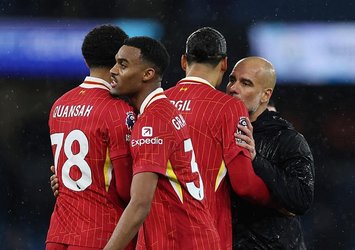 Liverpool şampiyonluğa koşuyor!