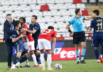 PFDK kararları açıklandı! Sinan Gümüş...