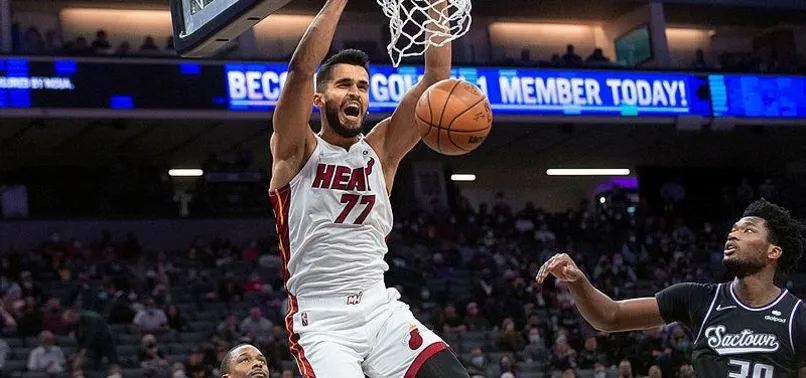 Ömer Faruk Yurtseven resmen Utah Jazz'de!