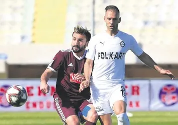 Paixao tarih yazıyor