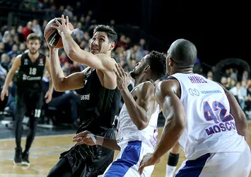 Darüşşafaka Karadağ’da