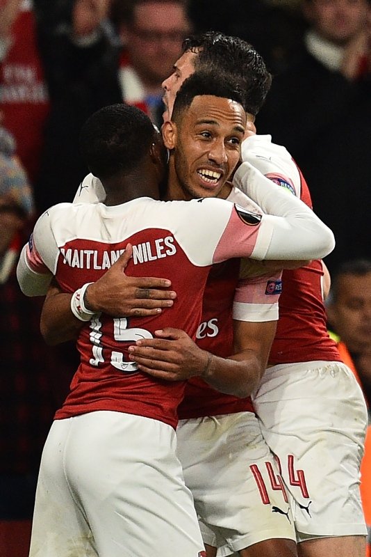 Aubameyang’dan takla şov! İşte o anlar...