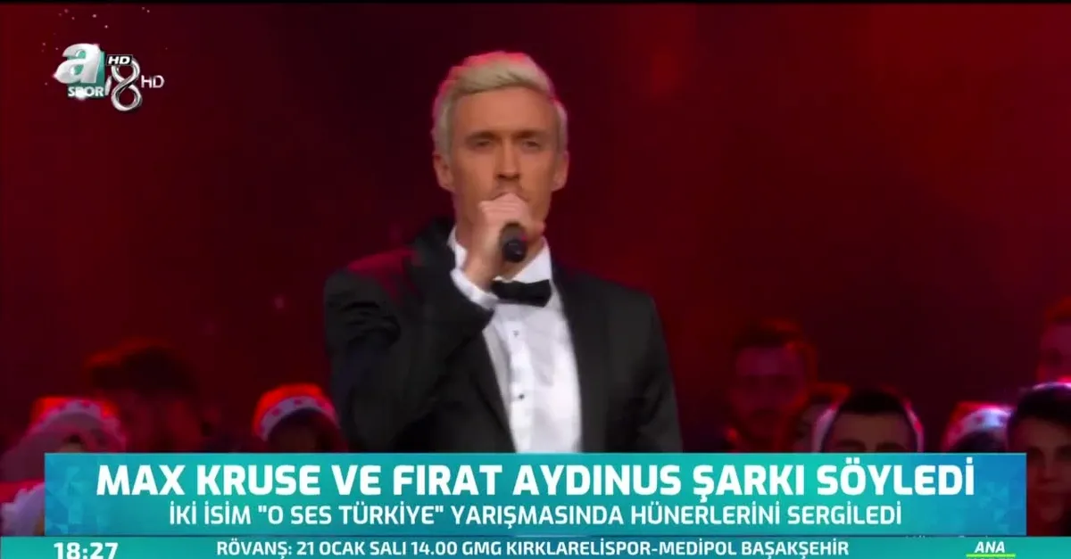 Max Kruse ve Fırat Aydınus şarkı söyledi