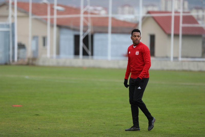 Fatih Terim’den flaş Robinho kararı!