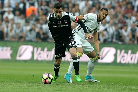 Oğuzhan Özyakup, Beşiktaş'ın teklifini kabul etti