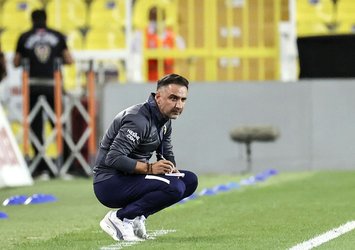 Flaş eleştiri! "Takımın oyunu yok"