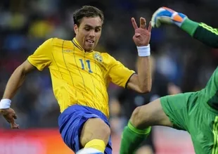 Johan Elmander imzayı attı