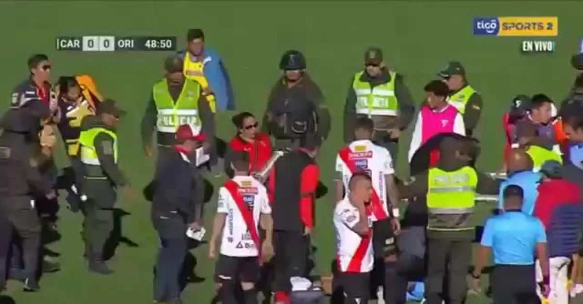 Bolivya'da trajik olay! Hakem sahada hayatını kaybetti