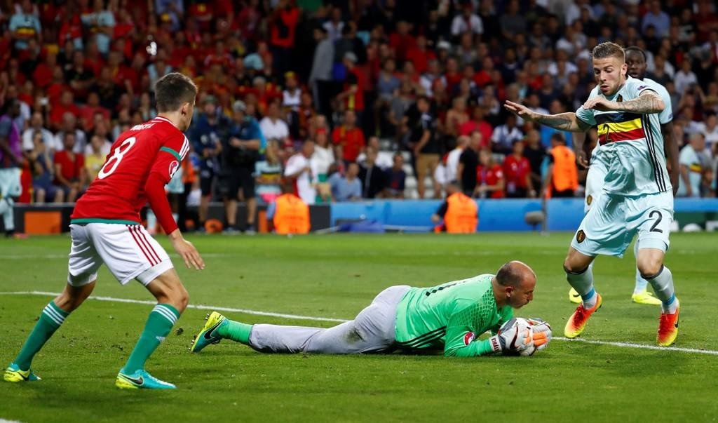 Gabor Kiraly niçin eşofman giyiyor?
