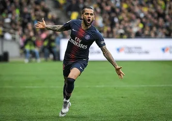 Dani Alves PSG'den ayrılıyor