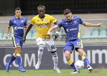 Hellas Verona 2'de 2 yaptı!
