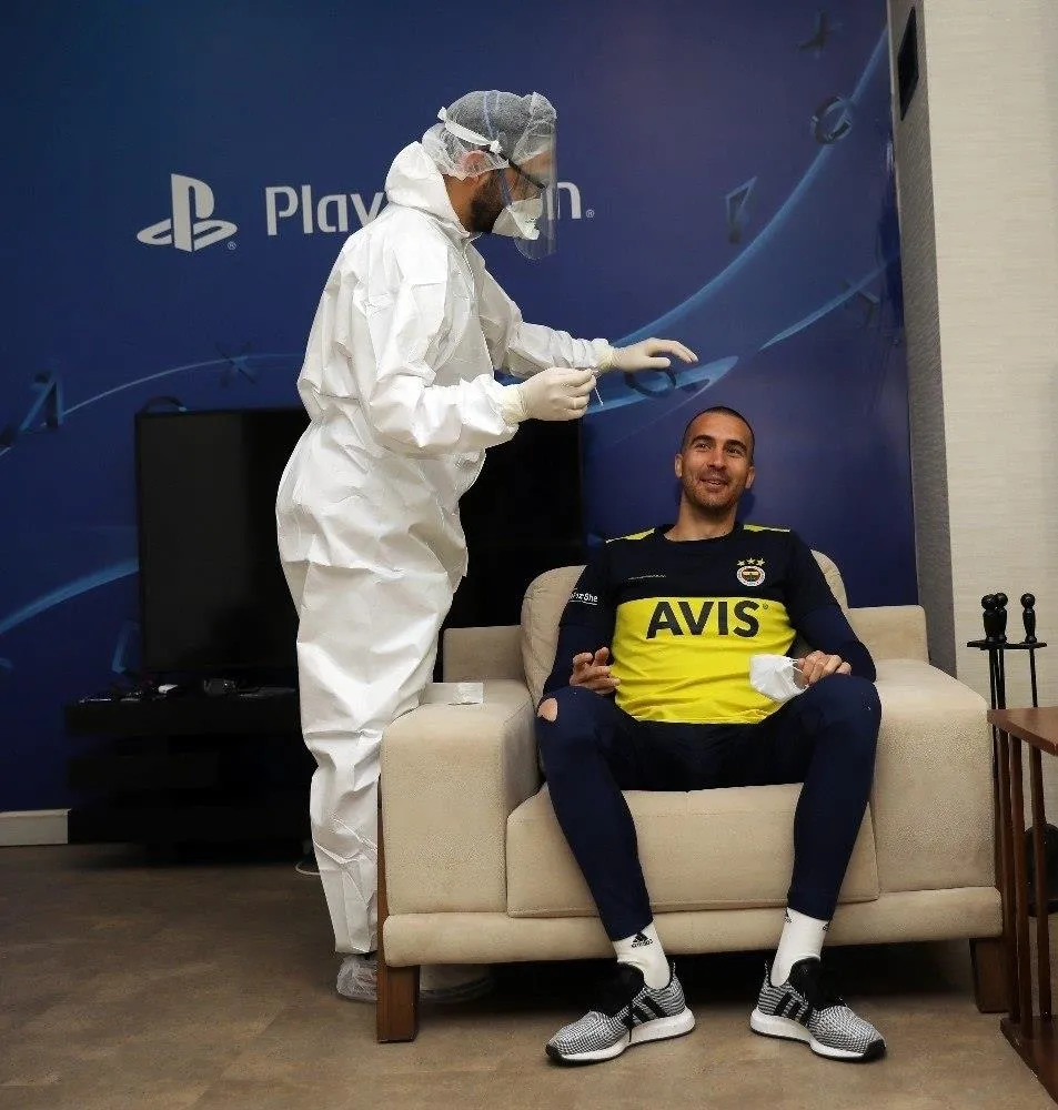 Fenerbahçeli futbolcular corona virüsü (Covid-19) testinden geçti - 2