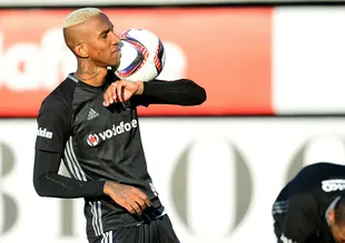 Beşiktaş'ta Talisca, Sosa'yı sildi!