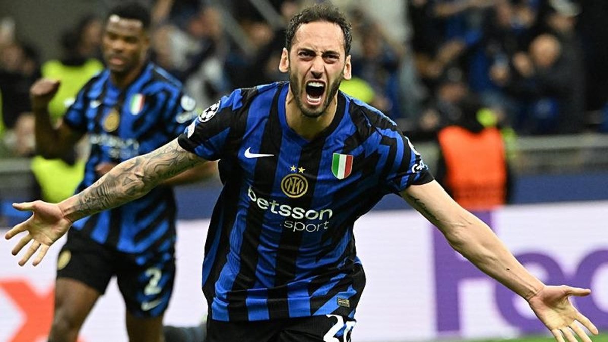 Hakan Çalhanoğlu'ndan Galatasaray için transfer açıklaması! Hakan Çalhanoğlu'ndan Galatasaray için transfer açıklaması!