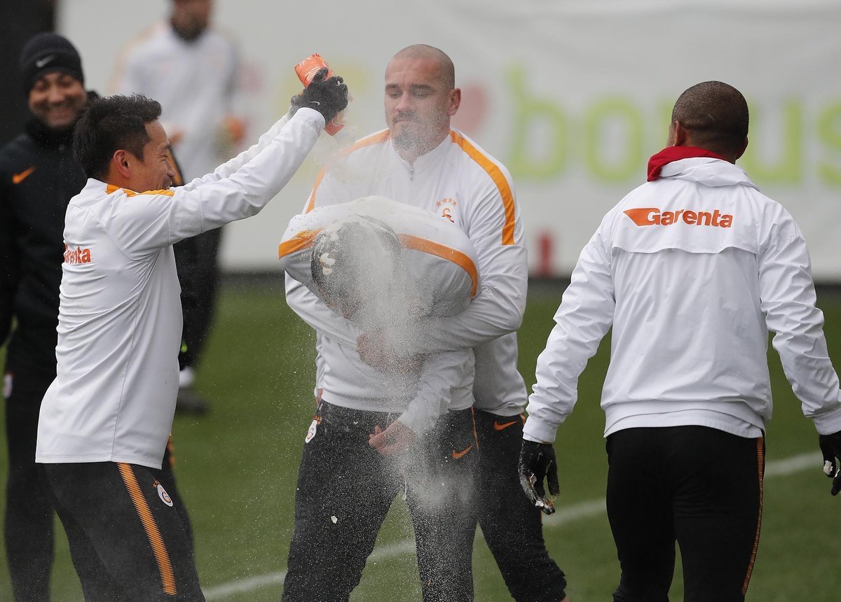 Belhanda’ya doğum günü sürprizi