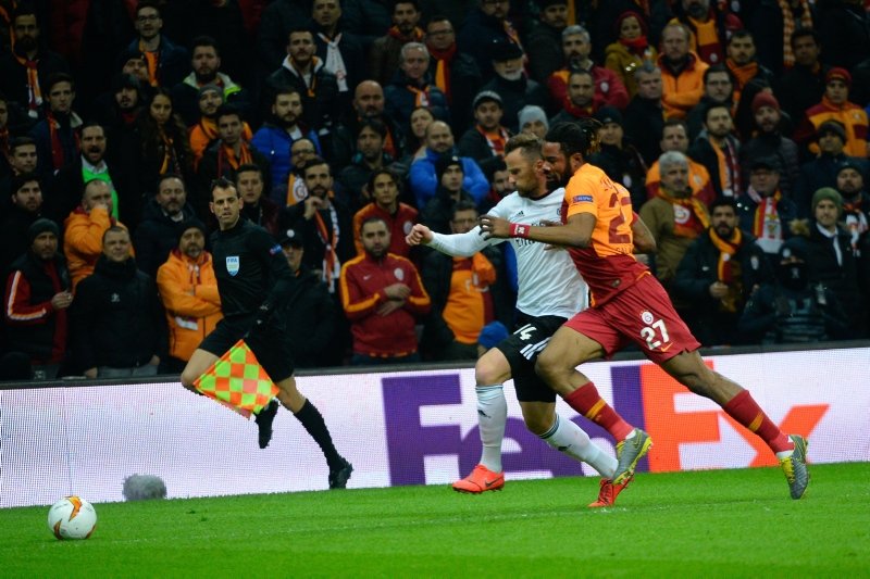 Galatasaray tarihe geçti! Avrupa kupalarında ilk kez...