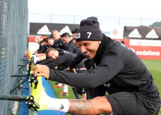 Beşiktaş'ın Antalyaspor maçı 11'i