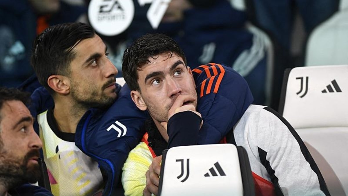 FENERBAHÇE TRANSFER HABERLERİ: Mourinho o isimden vazgeçmiyor! Bir kez daha görüşecek FENERBAHÇE TRANSFER HABERLERİ: Mourinho o isimden vazgeçmiyor! Bir kez daha görüşecek
