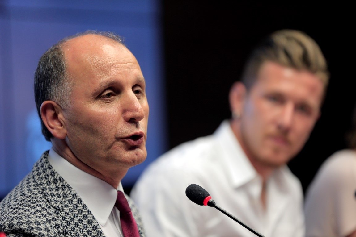 Muharrem Usta’dan Burak Yılmaz açıklaması