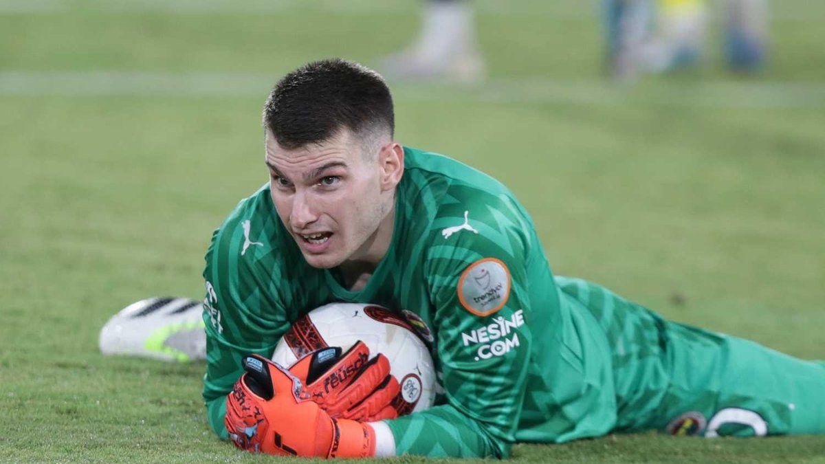 Fenerbahçe'de Livakovic ile yollar ayrılıyor mu? Yerine gelecek aday belli oldu Fenerbahçe'de Livakovic ile yollar ayrılıyor mu? Yerine gelecek aday belli oldu