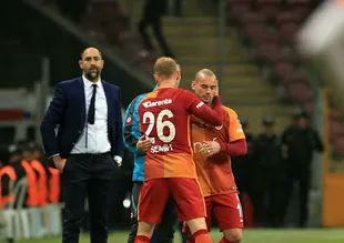 Tudor - Sneijder krizinde flaş gelişme!