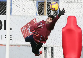 Onur’a fark attı