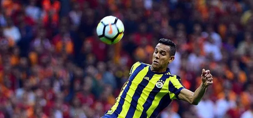 Fenerbahçeli futbolcudan Porto'ya destek