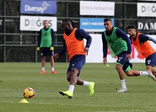 Victor Moses ilk antrenmanına çıktı!