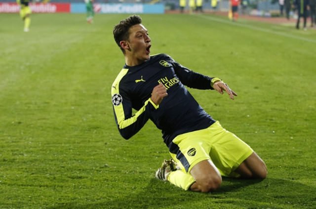 Hangi futbolcu nereli?