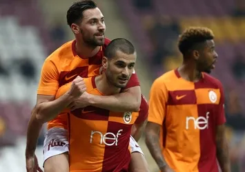 Galatasaray, tur kapısını araladı