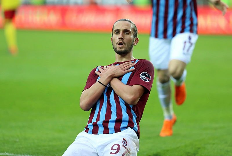 Tüm paslar Burak’a