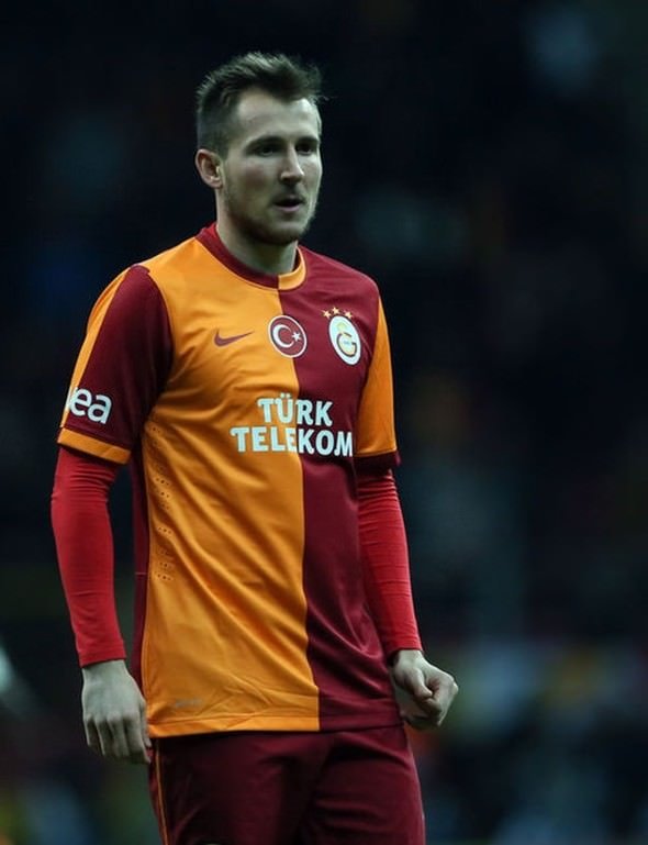 3 büyüklerde forma giyen isimler şimdi nerede?