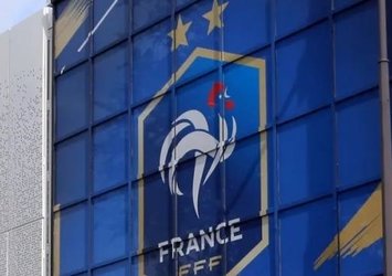 Fransa'dan Müslüman futbolculara yasak!