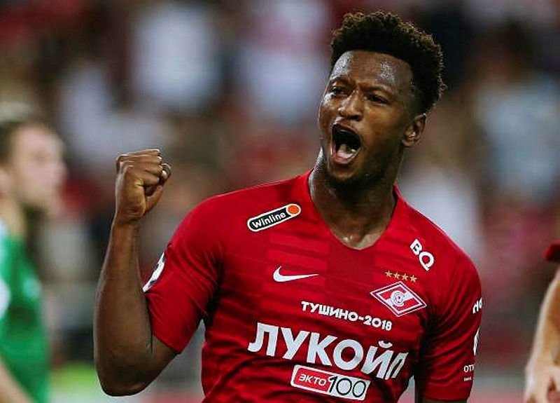 Fenerbahçe’de santrfora 4 aday!