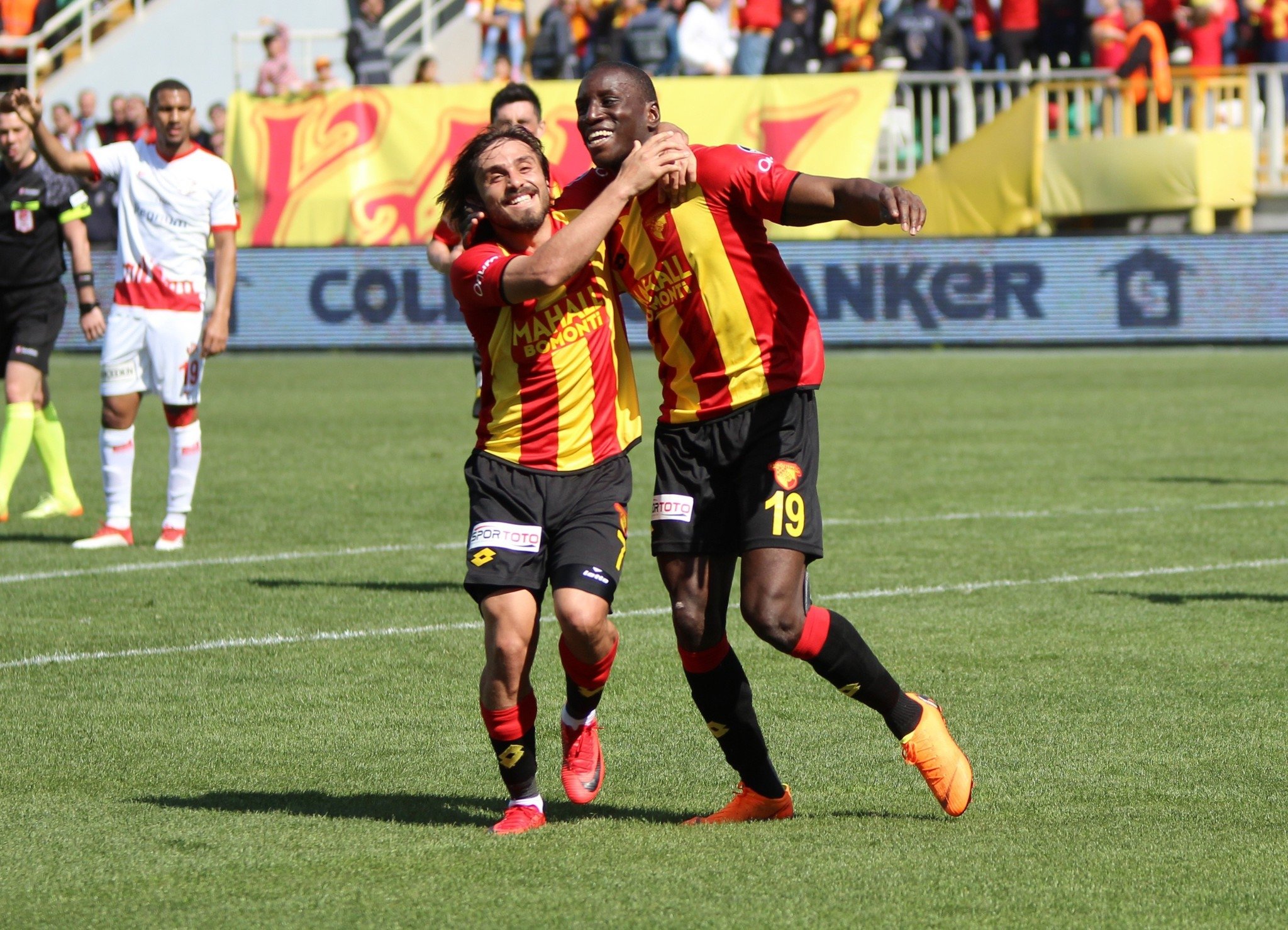Göztepe - Antalyaspor maçından kareler!