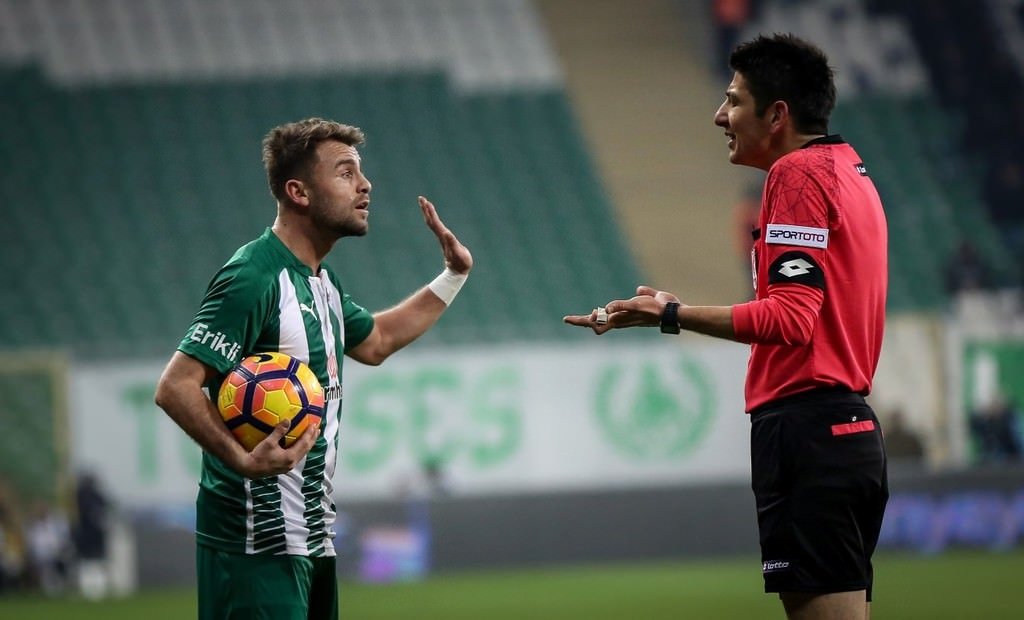 Bursaspor-Trabzonspor karşılaşmasından kareler